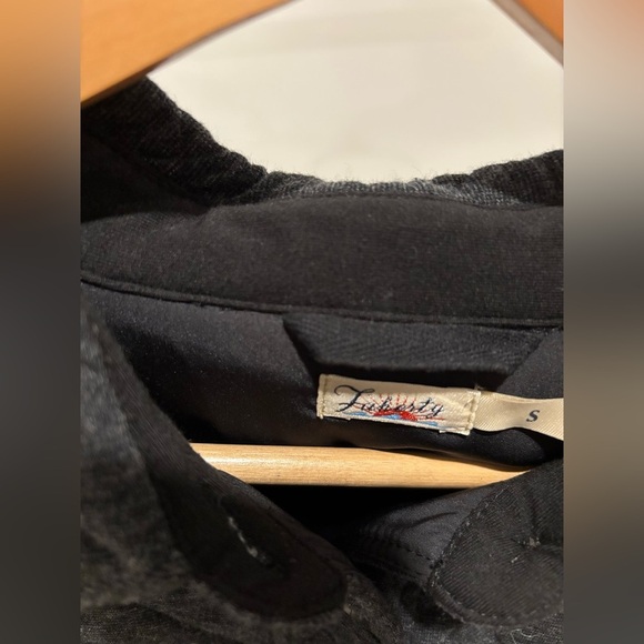 Faherty Navy Quilted Utility Jacket - Picture 3 of 3